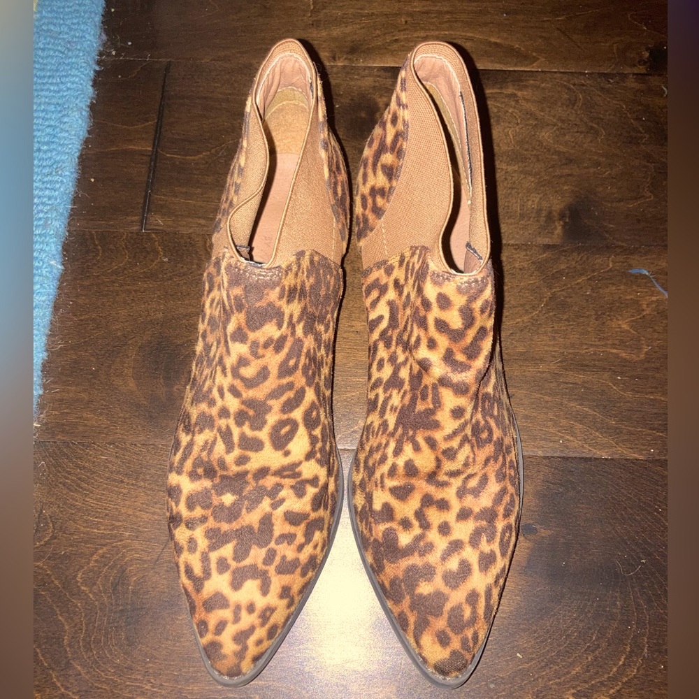 Coconuts By Matisse Pronto Leopard Print Leather Ankle Boots Size 8